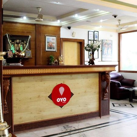 Oyo Hotel Ganga Sagar Near Sri Someshwara Swami Temple Бангалор Екстериор снимка