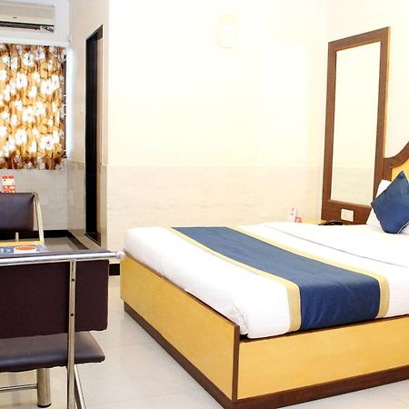 Oyo Hotel Ganga Sagar Near Sri Someshwara Swami Temple Бангалор Екстериор снимка