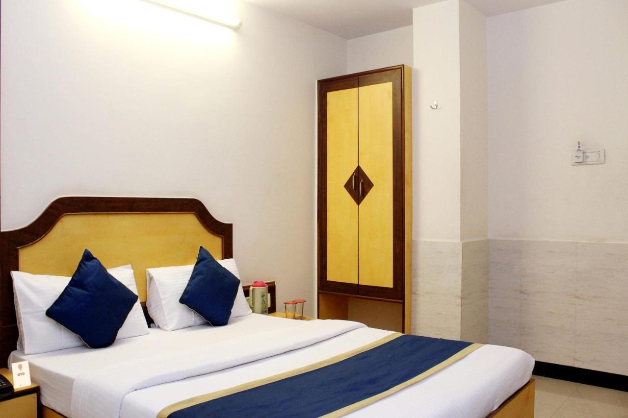 Oyo Hotel Ganga Sagar Near Sri Someshwara Swami Temple Бангалор Екстериор снимка