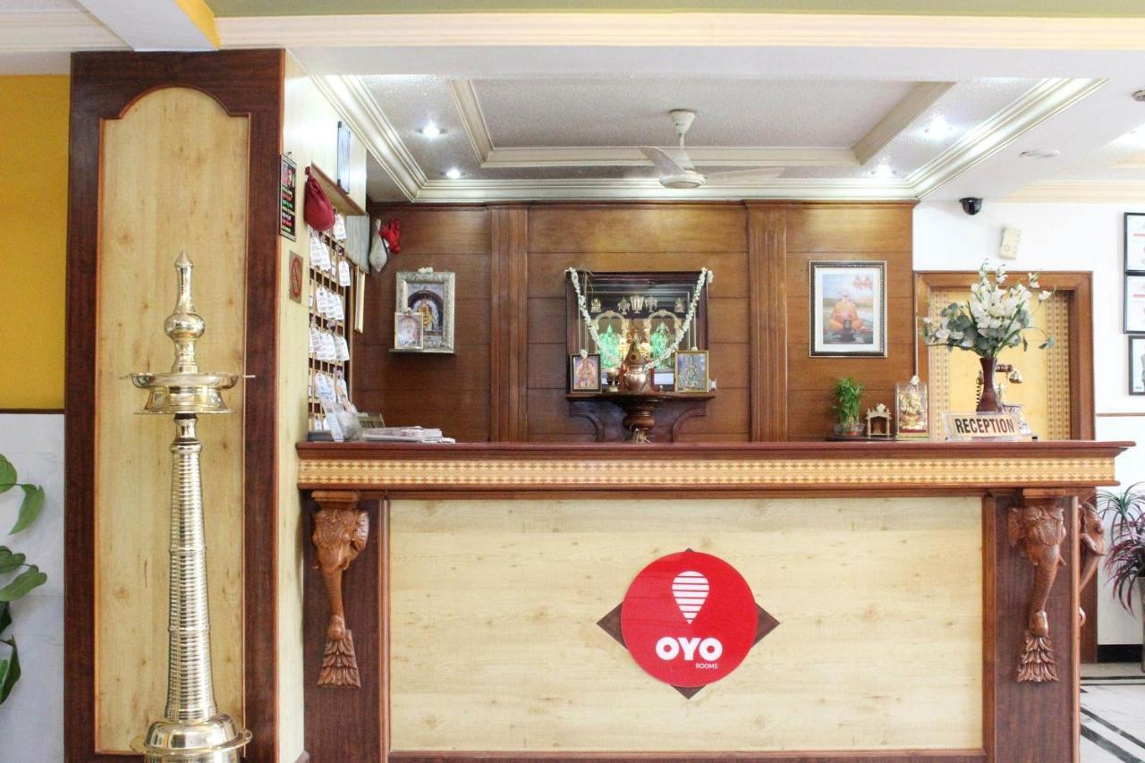 Oyo Hotel Ganga Sagar Near Sri Someshwara Swami Temple Бангалор Екстериор снимка