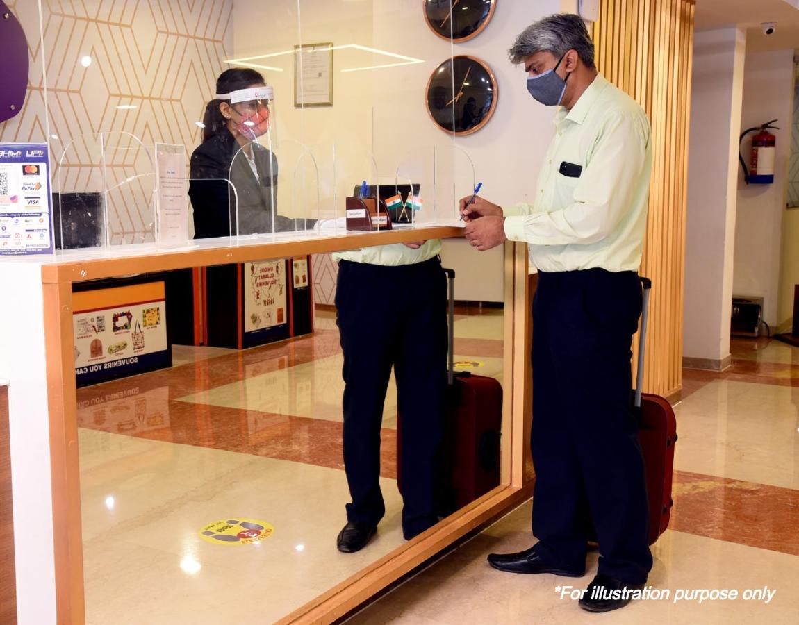 Oyo Hotel Ganga Sagar Near Sri Someshwara Swami Temple Бангалор Екстериор снимка